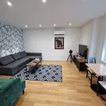 Genial T4 90m2 Cosy&clim 3 Chb 2 Sdb - Tram 5min Du Centre De